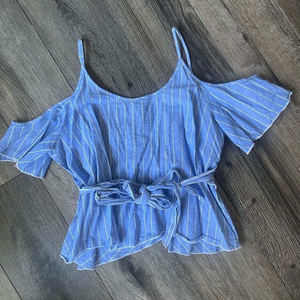 Blue Top - Picture 4 of 4